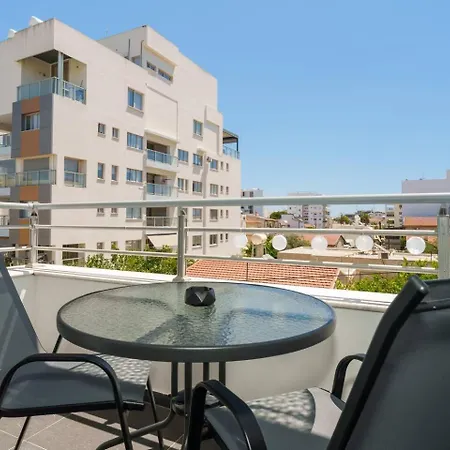 Central 2 Bdr Flat St Lazaros - Phoenix Lodge Larnaca