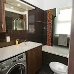 2 Bdr Flat St Lazaros - Phoenix Διαμέρισμα