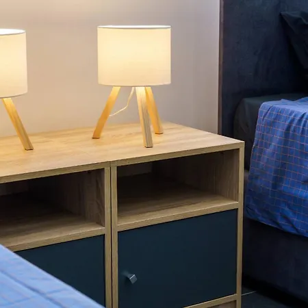 Central 2 bdr Flat St Lazaros - Phoenix Lodge Apartamento Lárnaca