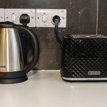 Central 2 Bdr Flat St Lazaros - Phoenix Lodge Daire