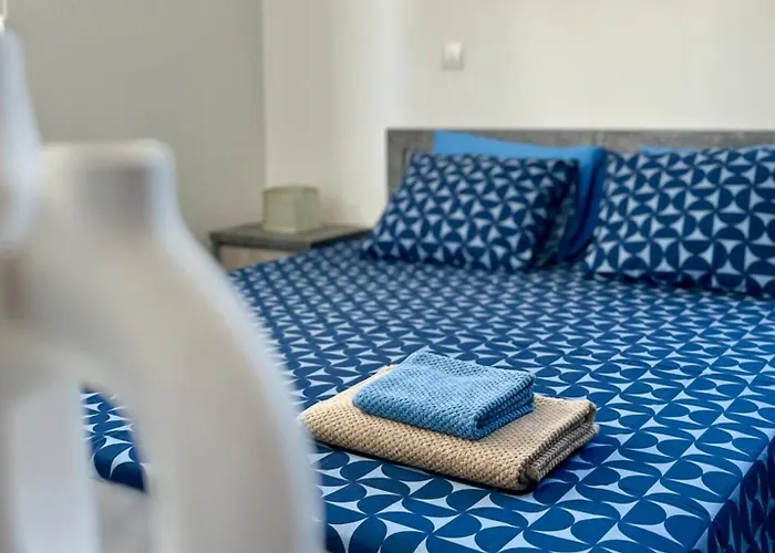 2 Bdr Flat St Lazaros - Phoenix Apartmán *