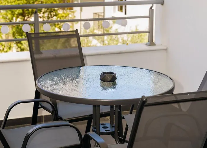 Apartmán 2 Bdr Flat St Lazaros - Phoenix Larnaca