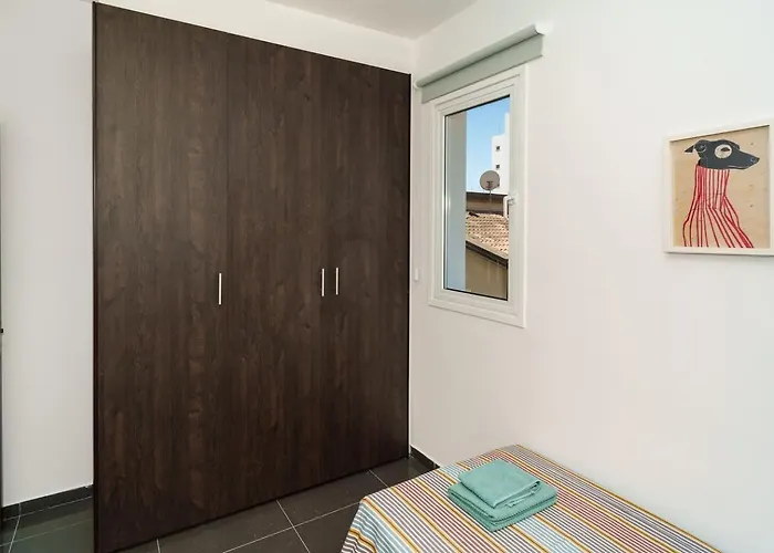 2 Bdr Flat St Lazaros - Phoenix Apartamento *